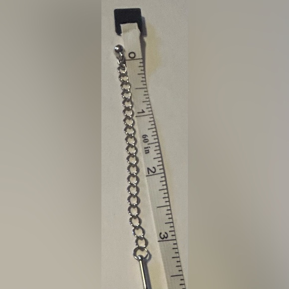 Elegant Lia Sophia Silver and Black Necklace - Picture 4 of 4